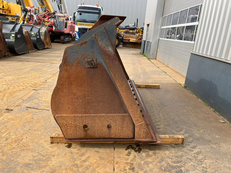 Doosan Bucket DL450 4600 l - Skovl: billede 5 Doosan Bucket DL450 4600 l - Skovl: billede 5