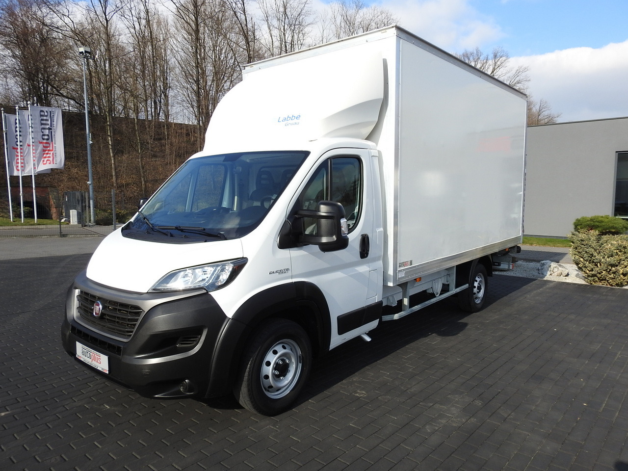 Kølebil FIAT DUCATO BOX LIFT 8 PALLETS CRUISE CONTROL NAVIGATION LED LIGHTS AIR CONDITIONING 130HP: billede 6 Kølebil FIAT DUCATO BOX LIFT 8 PALLETS CRUISE CONTROL NAVIGATION LED LIGHTS AIR CONDITIONING 130HP: billede 6