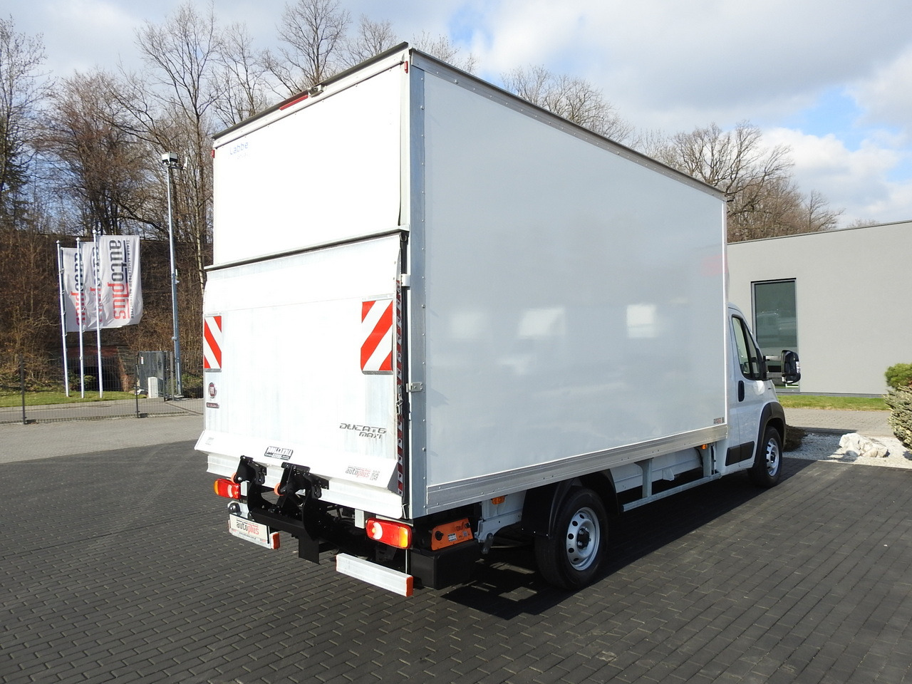 Kølebil FIAT DUCATO BOX LIFT 8 PALLETS CRUISE CONTROL NAVIGATION LED LIGHTS AIR CONDITIONING 130HP: billede 12 Kølebil FIAT DUCATO BOX LIFT 8 PALLETS CRUISE CONTROL NAVIGATION LED LIGHTS AIR CONDITIONING 130HP: billede 12
