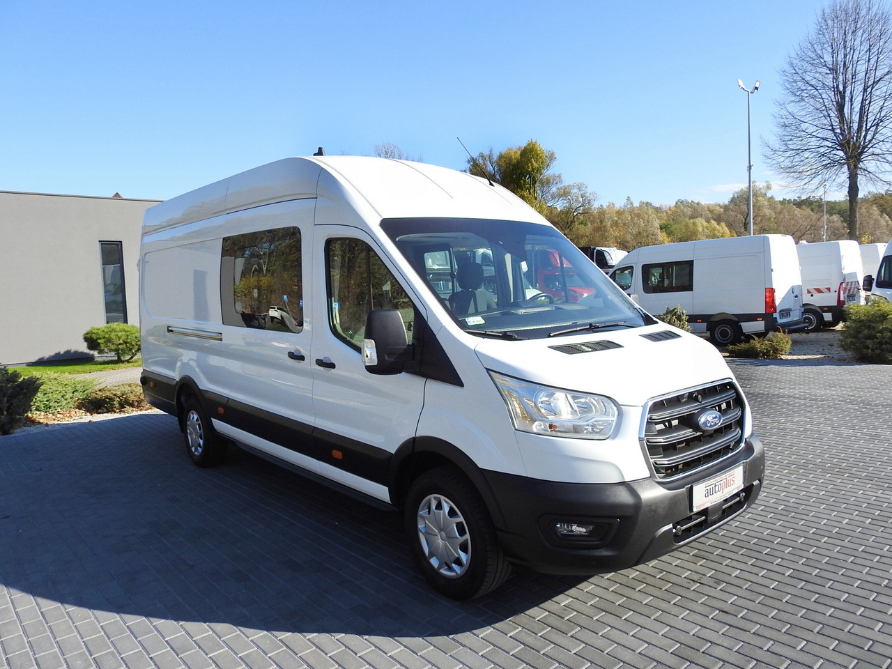 FORD TRANSIT BOX DELIVERY VAN 6 SEATS CRUISE CONTROL AIR CONDITIONING LED LIGHTS 130HP - Varevogn: billede 4 FORD TRANSIT BOX DELIVERY VAN 6 SEATS CRUISE CONTROL AIR CONDITIONING LED LIGHTS 130HP - Varevogn: billede 4