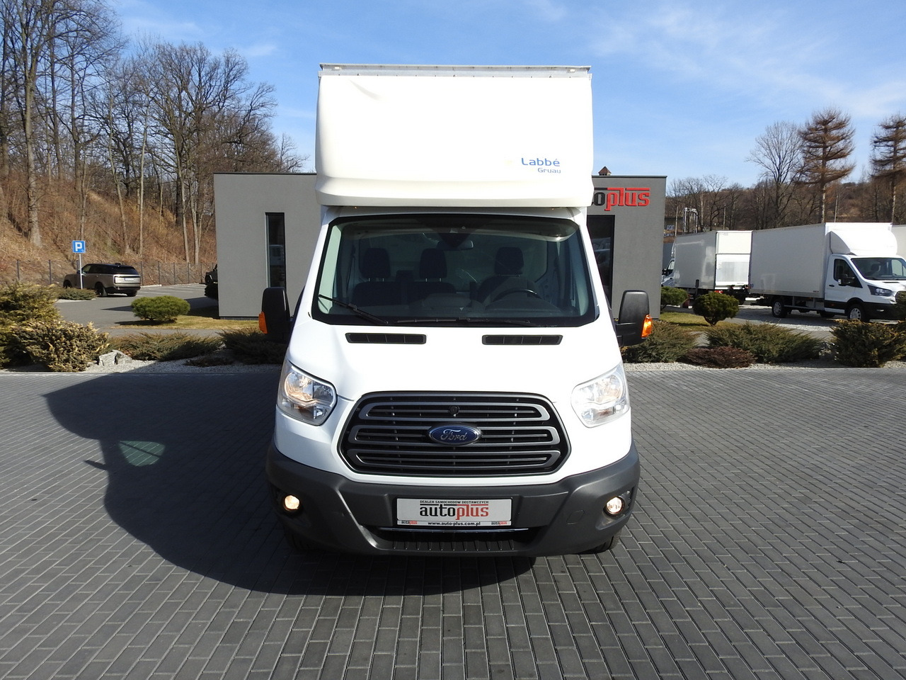 FORD TRANSIT BOX LIFT 8 PALLETS CRUISE CONTROL LED LIGHTS TWIN WHEELS AIR CONDITIONING 170HP - Kølebil: billede 5 FORD TRANSIT BOX LIFT 8 PALLETS CRUISE CONTROL LED LIGHTS TWIN WHEELS AIR CONDITIONING 170HP - Kølebil: billede 5