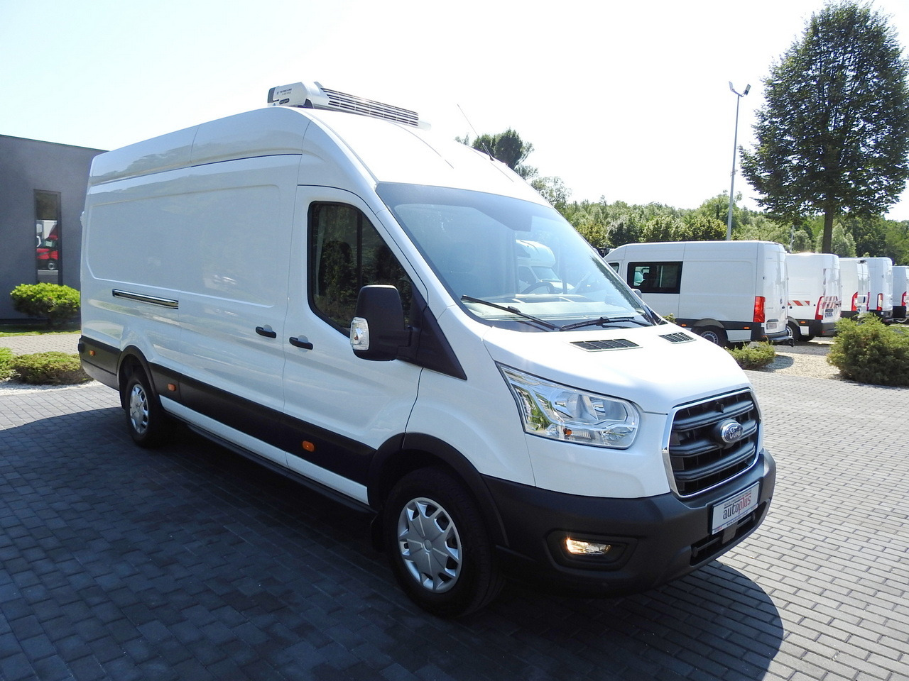 FORD TRANSIT REFRIGERATOR VAN 0*C HEATING FUNCTION CRUISE CONTROL AIR CONDITIONING LED LIGHTS 130HP - Kølebil: billede 4 FORD TRANSIT REFRIGERATOR VAN 0*C HEATING FUNCTION CRUISE CONTROL AIR CONDITIONING LED LIGHTS 130HP - Kølebil: billede 4
