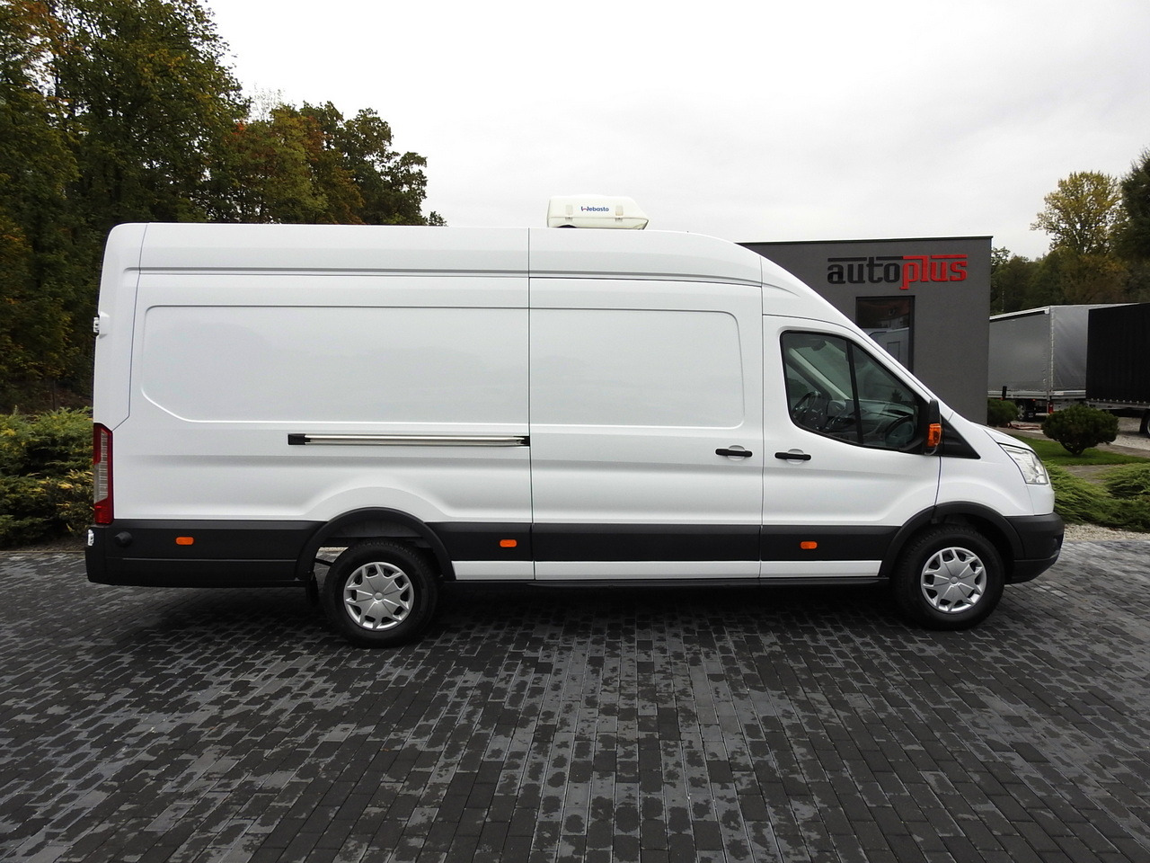 Kølebil FORD TRANSIT REFRIGERATOR VAN 0*C HEATING FUNCTION POWER SUPPLY 230V CRUISE CONTROL NAVIGATION AIR CONDITIONING LED LIGHTS  130HP: billede 7