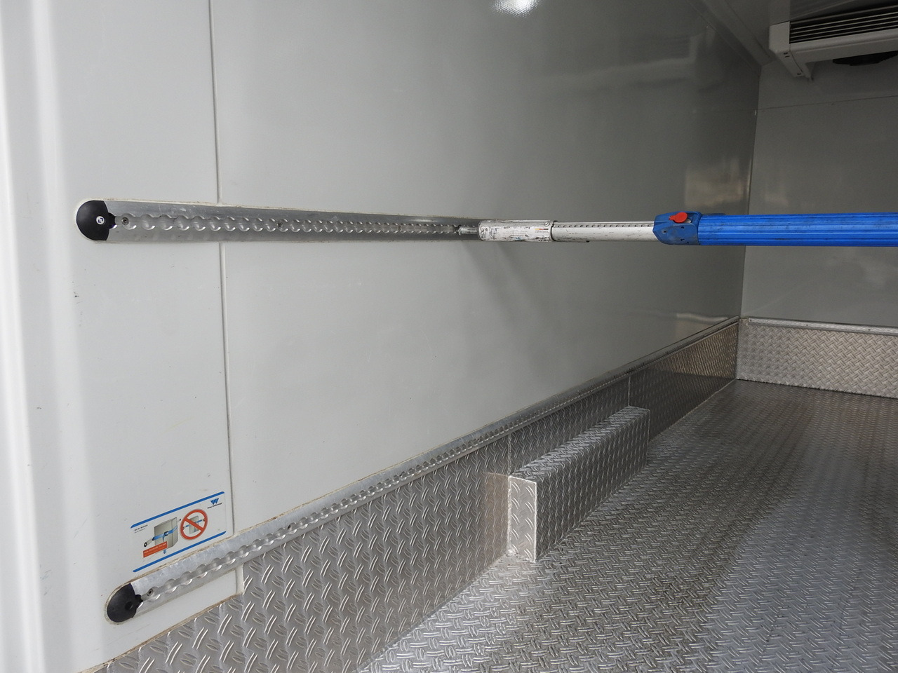 Kølebil FORD TRANSIT REFRIGERATOR VAN 0*C HEATING FUNCTION POWER SUPPLY 230V CRUISE CONTROL NAVIGATION AIR CONDITIONING LED LIGHTS  130HP: billede 27