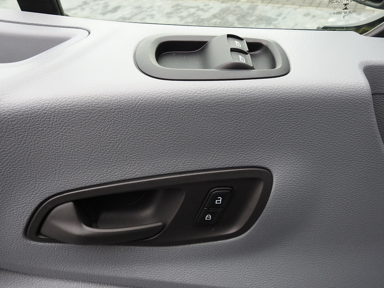 Kølebil FORD TRANSIT REFRIGERATOR VAN 0*C HEATING FUNCTION POWER SUPPLY 230V CRUISE CONTROL NAVIGATION AIR CONDITIONING LED LIGHTS  130HP: billede 37