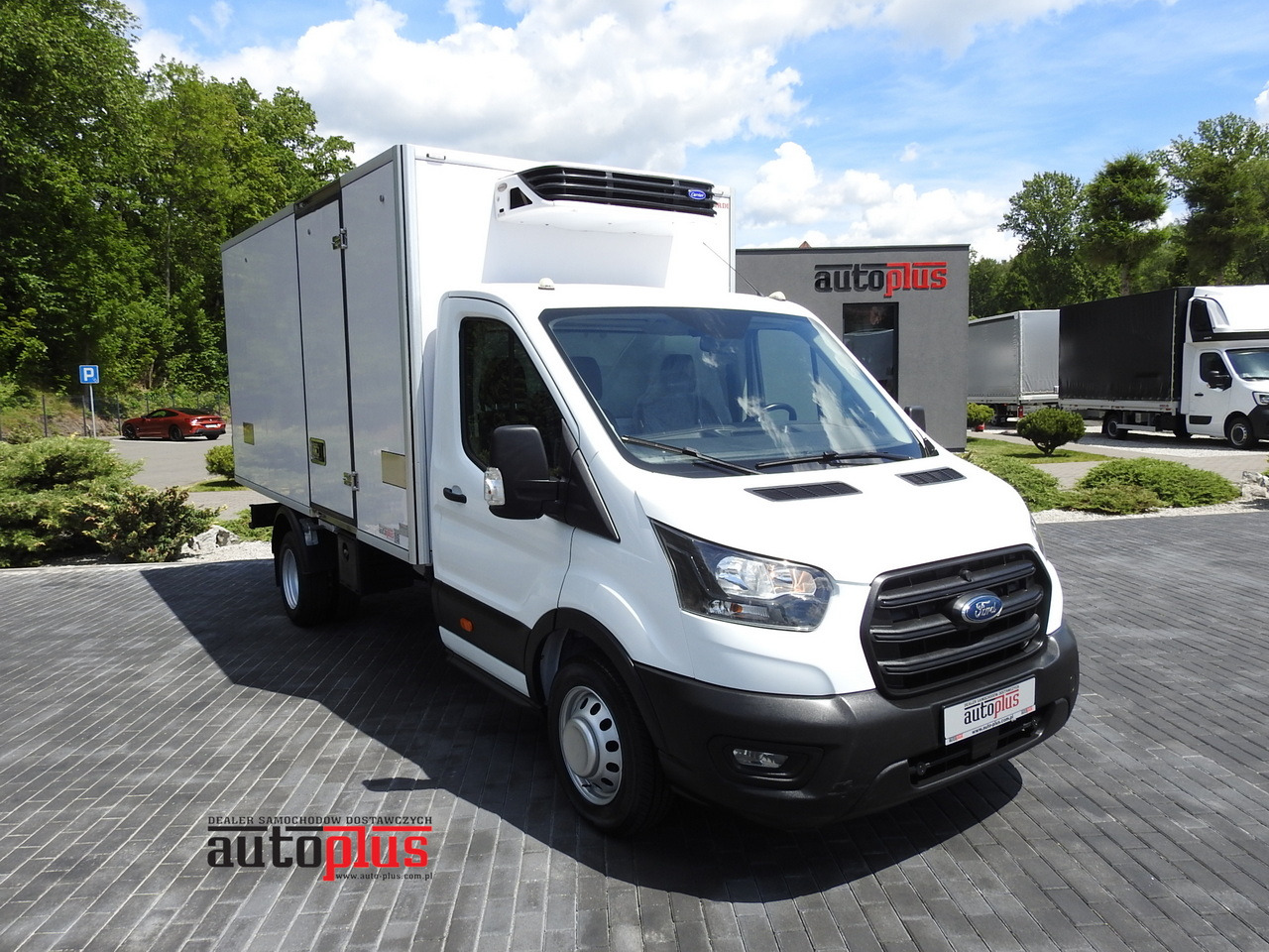 FORD TRANSIT REGRIGERATOR BOX 0*C POWER SUPPLY 230V CRUISE CONTROL AIR CONDITIONING TWIN WHEELS 170HP - Kølebil: billede 1 FORD TRANSIT REGRIGERATOR BOX 0*C POWER SUPPLY 230V CRUISE CONTROL AIR CONDITIONING TWIN WHEELS 170HP - Kølebil: billede 1