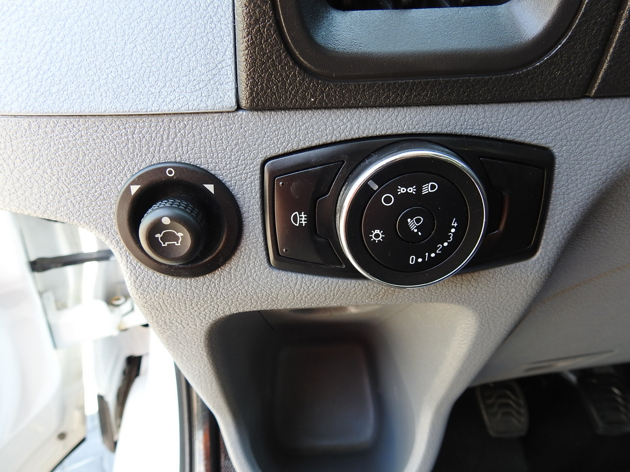 Mandskabsbil FORD TRANSIT STAKE BODY DOUBLE CABIN DOKA 7 SEATS AIR CONDITIONING  130HP: billede 22