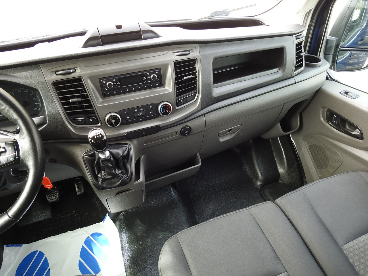 Mandskabsbil FORD TRANSIT STAKE BODY DOUBLE CABIN DOKA 7 SEATS CRUISE CONTROL AIR CONDITIONING LED LIGHTS  130HP: billede 31