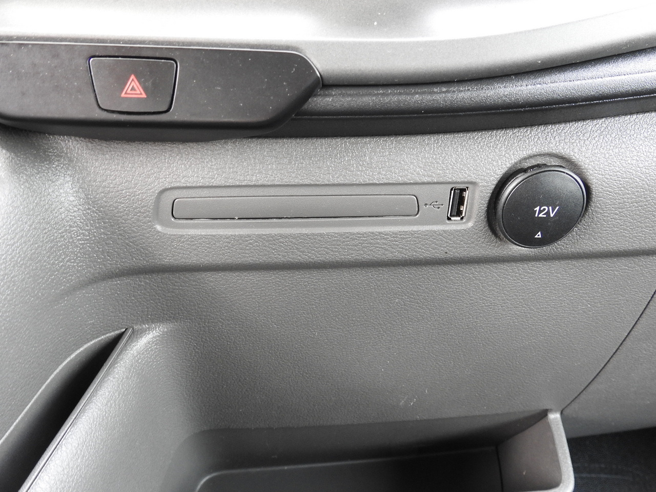 Mandskabsbil FORD TRANSIT STAKE BODY DOUBLE CABIN DOKA 7 SEATS CRUISE CONTROL AIR CONDITIONING LED LIGHTS  130HP: billede 36