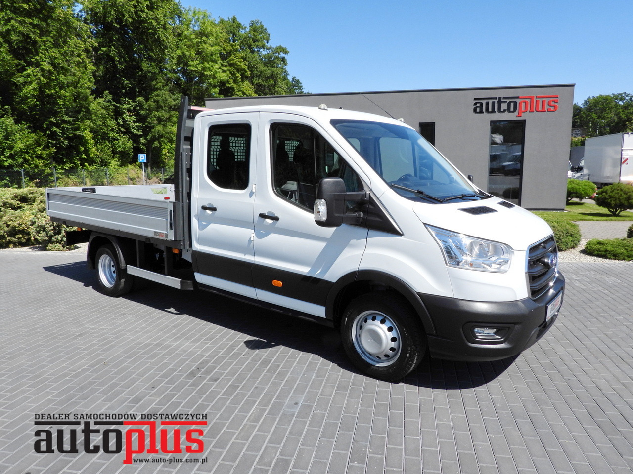 FORD TRANSIT STAKE BODY DOUBLE CABIN DOKA 7 SEATS TWIN WHEELS AIR CONDITIONING 130HP - Mandskabsbil: billede 1 FORD TRANSIT STAKE BODY DOUBLE CABIN DOKA 7 SEATS TWIN WHEELS AIR CONDITIONING 130HP - Mandskabsbil: billede 1