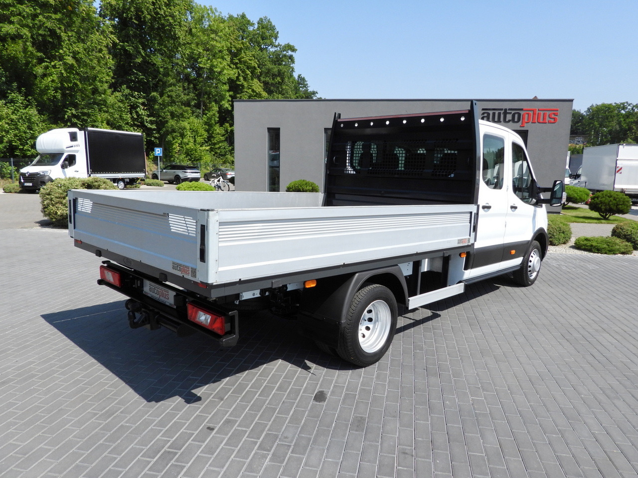 FORD TRANSIT STAKE BODY DOUBLE CABIN DOKA 7 SEATS TWIN WHEELS AIR CONDITIONING 130HP - Mandskabsbil: billede 3 FORD TRANSIT STAKE BODY DOUBLE CABIN DOKA 7 SEATS TWIN WHEELS AIR CONDITIONING 130HP - Mandskabsbil: billede 3