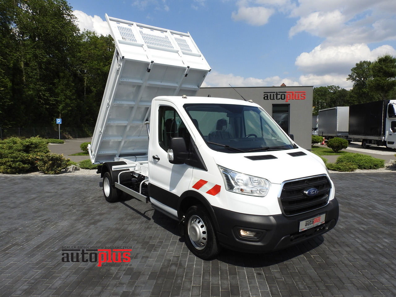 FORD TRANSIT TIPPER CRUISE CONTROL AIR CONDITIONING TWIN WHEELS 170HP - Ladbil med tip: billede 1 FORD TRANSIT TIPPER CRUISE CONTROL AIR CONDITIONING TWIN WHEELS 170HP - Ladbil med tip: billede 1