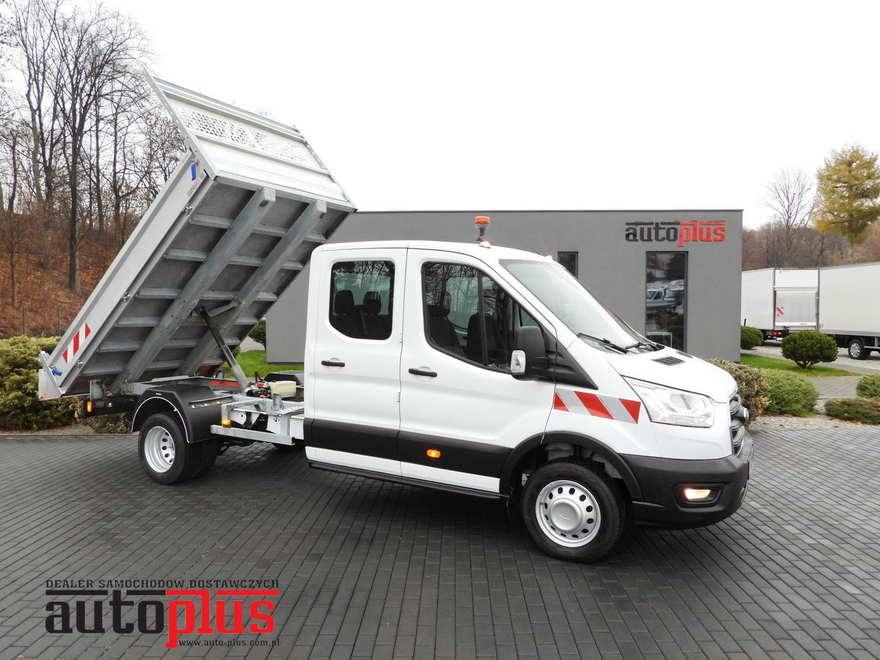 FORD TRANSIT TIPPER DOUBLE CABIN DOKA 6 SEATS CRUISE CONTROL LED LIGHTS TWIN WHEELS AIR CONDITIONING 170HP - Ladbil med tip: billede 1 FORD TRANSIT TIPPER DOUBLE CABIN DOKA 6 SEATS CRUISE CONTROL LED LIGHTS TWIN WHEELS AIR CONDITIONING 170HP - Ladbil med tip: billede 1