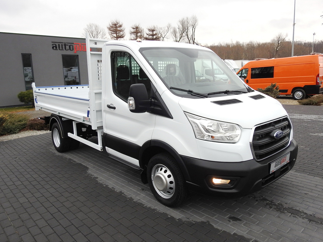 FORD TRANSIT TIPPER LED LIGHTS TWIN WHEELS AIR CONDITIONING 130HP - Ladbil med tip: billede 4 FORD TRANSIT TIPPER LED LIGHTS TWIN WHEELS AIR CONDITIONING 130HP - Ladbil med tip: billede 4