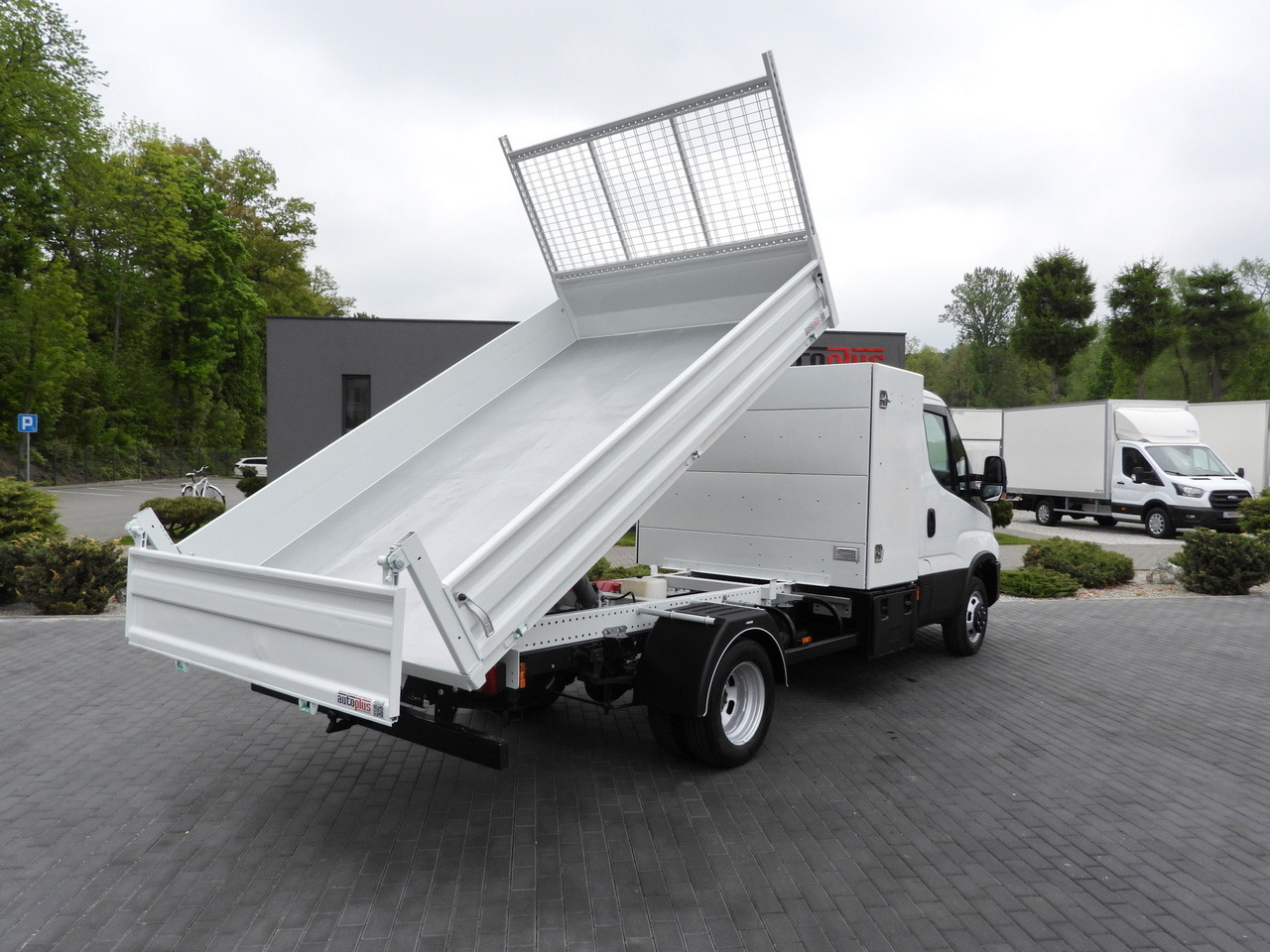 IVECO DAILY 35C14 TIPPER CRUISE CONTROL TWIN WHEELS 140HP - Ladbil med tip: billede 3 IVECO DAILY 35C14 TIPPER CRUISE CONTROL TWIN WHEELS 140HP - Ladbil med tip: billede 3