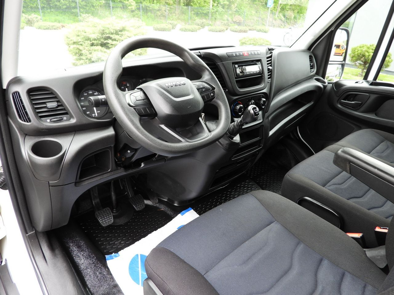 IVECO DAILY 35C14 TIPPER CRUISE CONTROL TWIN WHEELS 140HP - Ladbil med tip: billede 2 IVECO DAILY 35C14 TIPPER CRUISE CONTROL TWIN WHEELS 140HP - Ladbil med tip: billede 2