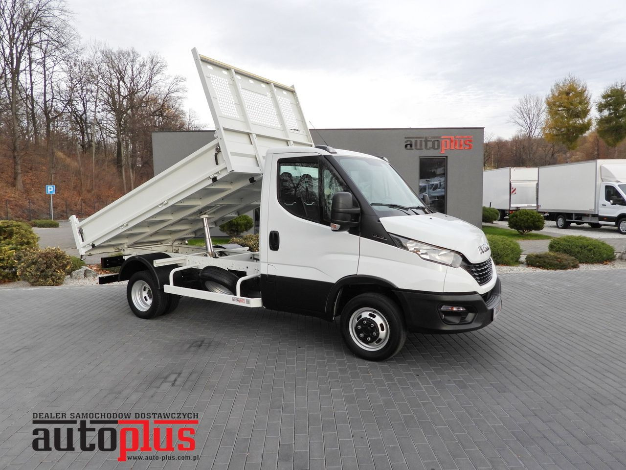 IVECO DAILY 35C14 TIPPER CRUISE CONTROL TWIN WHEELS AIR CONDITIONING 140HP - Ladbil med tip: billede 1 IVECO DAILY 35C14 TIPPER CRUISE CONTROL TWIN WHEELS AIR CONDITIONING 140HP - Ladbil med tip: billede 1