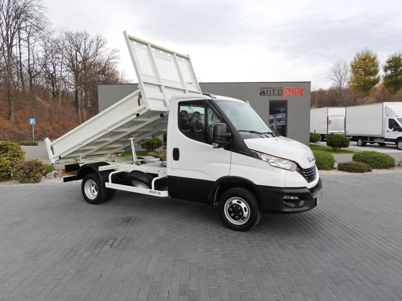 IVECO DAILY 35C14 TIPPER CRUISE CONTROL TWIN WHEELS AIR CONDITIONING 140HP - Ladbil med tip: billede 4 IVECO DAILY 35C14 TIPPER CRUISE CONTROL TWIN WHEELS AIR CONDITIONING 140HP - Ladbil med tip: billede 4