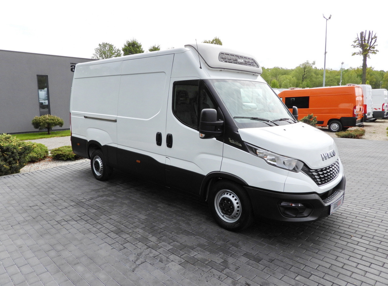 IVECO DAILY 35S14 REFRIGERATOR VAN -10*C POWER SUPPLY 230V CRUISE CONTROL AUTOMATIC TRANSMISSION HI-MATIC AIR CONDITIONING 140HP - Kølebil: billede 4 IVECO DAILY 35S14 REFRIGERATOR VAN -10*C POWER SUPPLY 230V CRUISE CONTROL AUTOMATIC TRANSMISSION HI-MATIC AIR CONDITIONING 140HP - Kølebil: billede 4