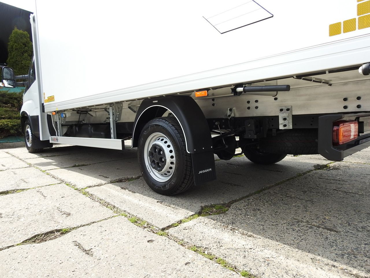 Ny Kølebil IVECO DAILY 35S16 NEW REGRIGERATOR BOX -10*C 8 PALLETS HEATING FUNCTION POWER SUPPLY 230V CRUISE CONTROL AIR CONDITIONING 160HP: billede 17