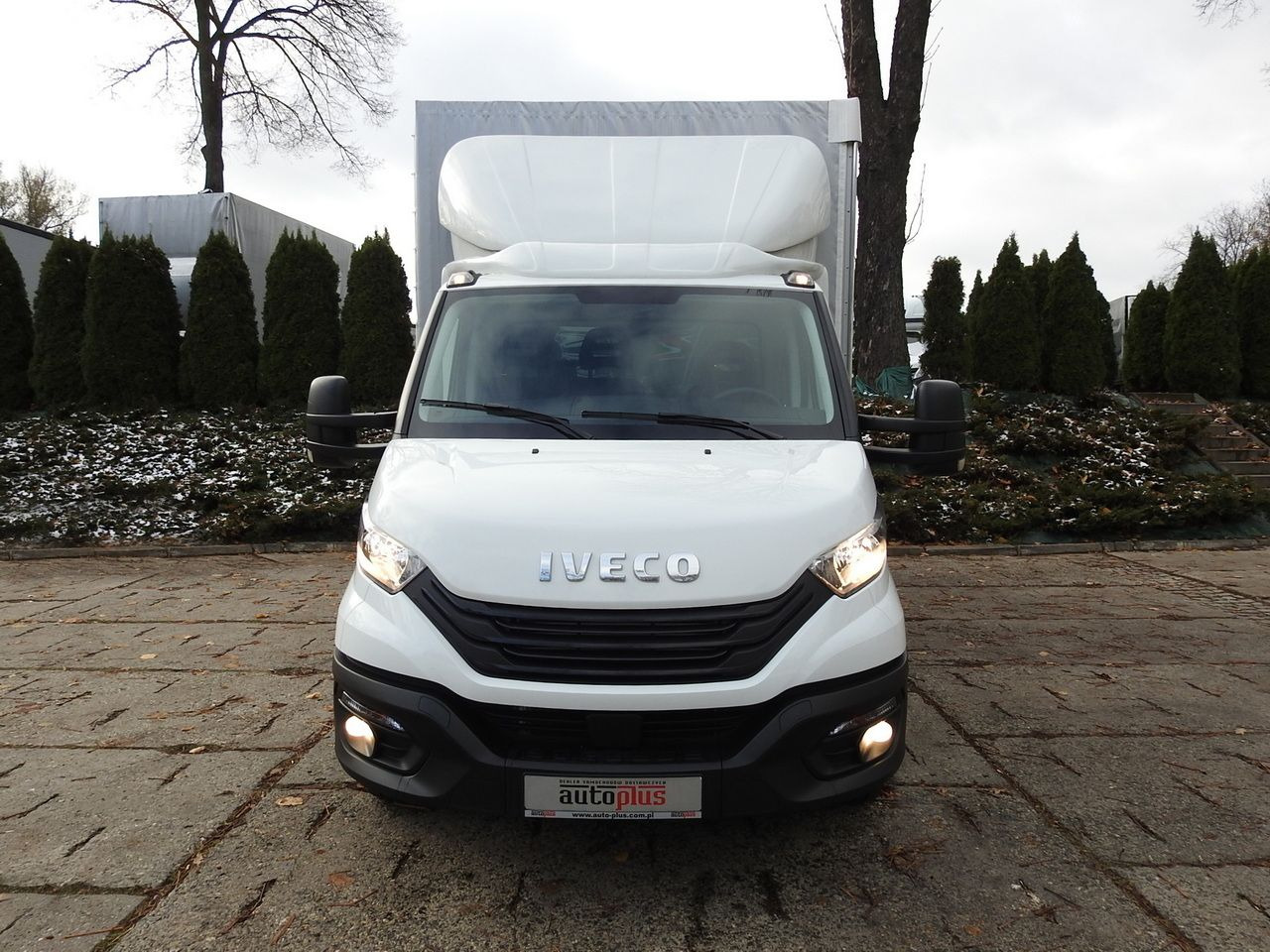 IVECO DAILY 35S16 NEW TARPAULIN LIFT 8 PALLETS CRUISE CONTROL AIR CONDITIONING 160HP - Varebil med presenning: billede 5 IVECO DAILY 35S16 NEW TARPAULIN LIFT 8 PALLETS CRUISE CONTROL AIR CONDITIONING 160HP - Varebil med presenning: billede 5