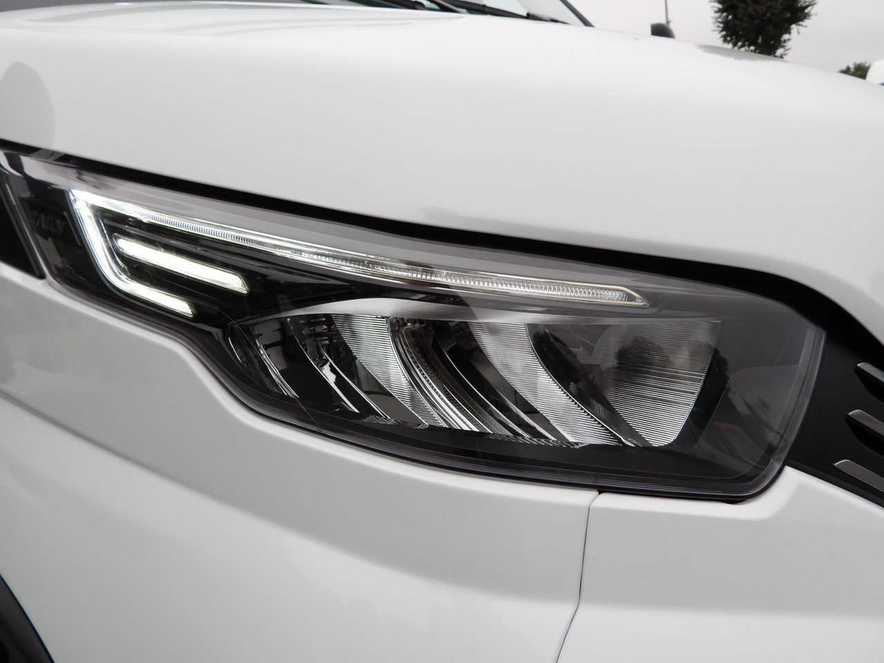 Varebil med kasse IVECO DAILY 35S18 BOX HI-MATIC LIFT 8 PALLETS CRUISE CONTROL NAVIGATION LED LIGHTS PNEUMATICS AUTOMATIC TRANSMISSION HI-MATIC AIR CONDITIONING  180HP: billede 18