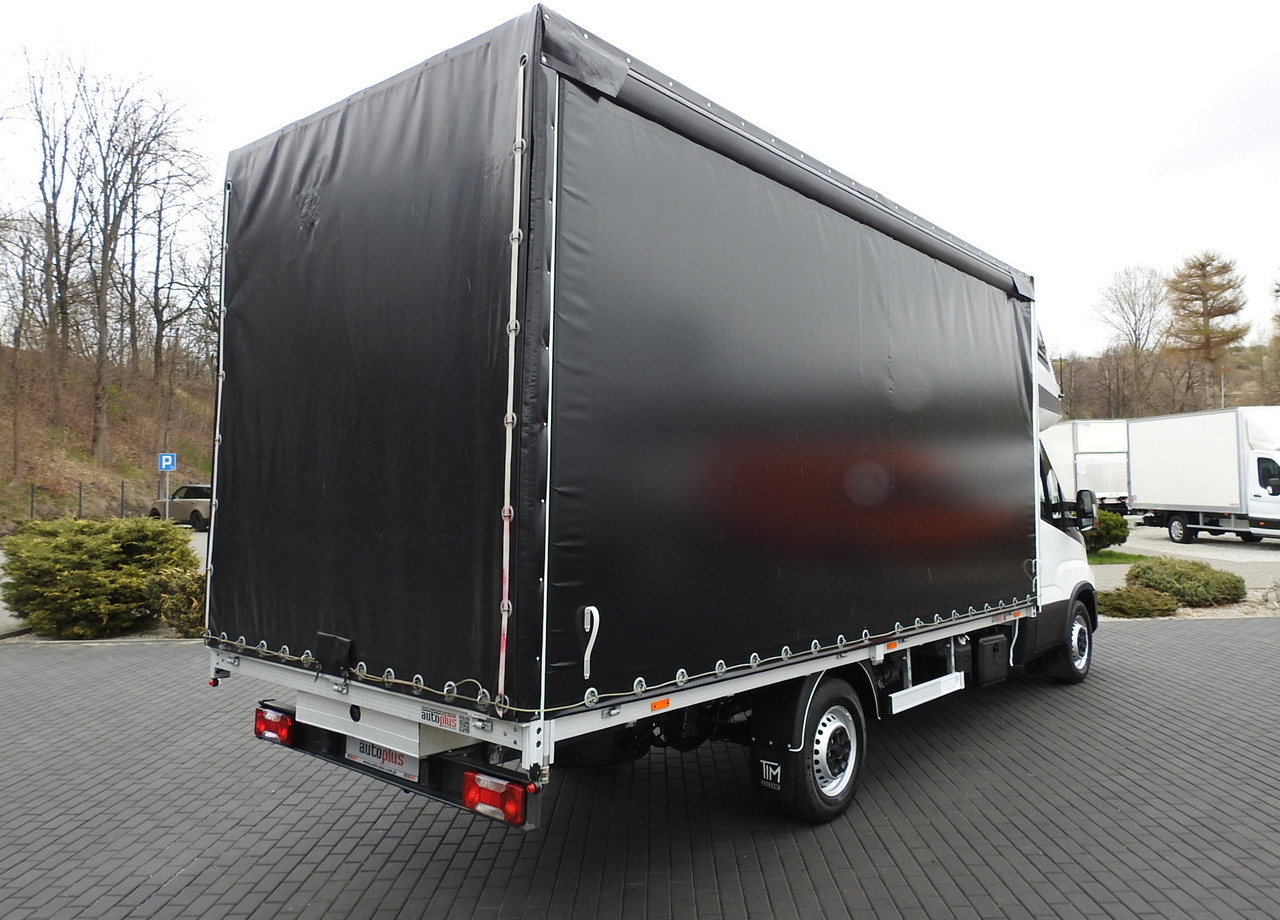 IVECO DAILY 35S18 TARPAULIN 10 PALLETS WEBASTO CRUISE CONTROL AIR CONDITIONING 180HP - Varebil med presenning: billede 3 IVECO DAILY 35S18 TARPAULIN 10 PALLETS WEBASTO CRUISE CONTROL AIR CONDITIONING 180HP - Varebil med presenning: billede 3