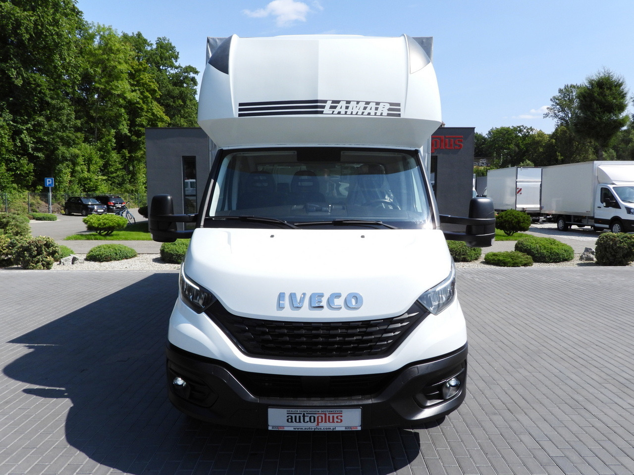 IVECO DAILY 35S18 TARPAULIN 10 PALLETS WEBASTO CRUISE CONTROL LED LIGHTS PNEUMATICS AIR CONDITIONING 180HP - Varebil med presenning: billede 5 IVECO DAILY 35S18 TARPAULIN 10 PALLETS WEBASTO CRUISE CONTROL LED LIGHTS PNEUMATICS AIR CONDITIONING 180HP - Varebil med presenning: billede 5