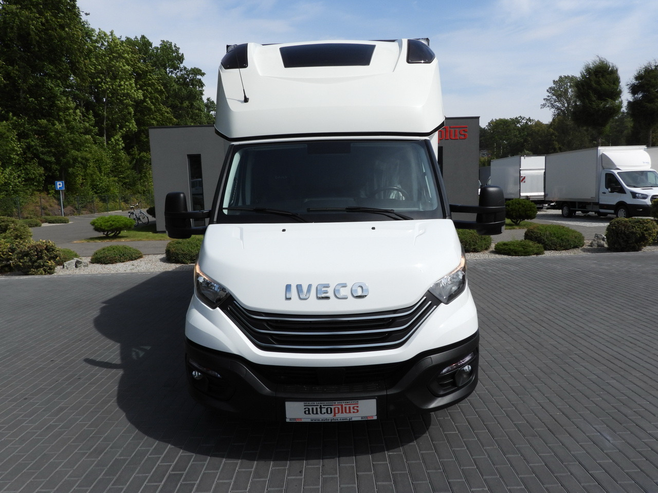 IVECO DAILY 35S18 TARPAULIN LIFT 8 PALLETS CRUISE CONTROL AIR CONDITIONING 180HP - Varebil med presenning: billede 5 IVECO DAILY 35S18 TARPAULIN LIFT 8 PALLETS CRUISE CONTROL AIR CONDITIONING 180HP - Varebil med presenning: billede 5