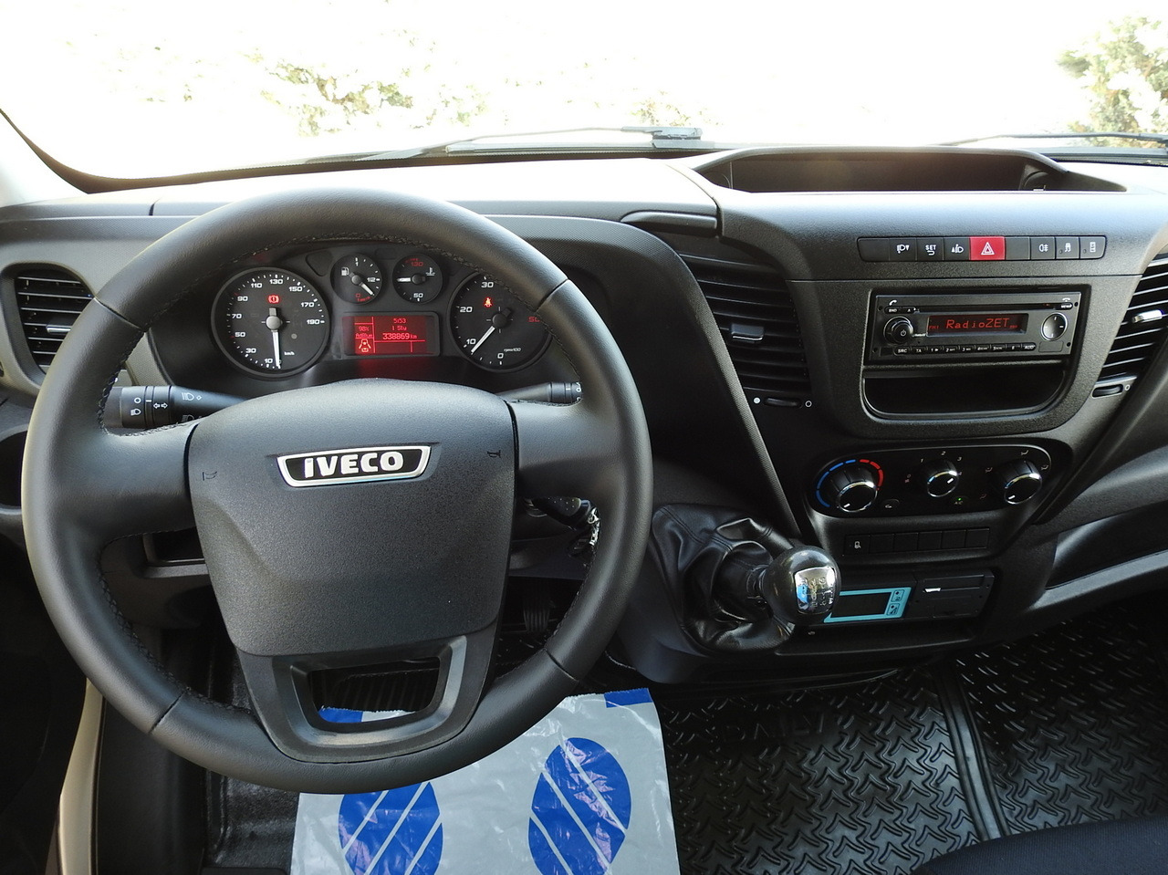 Kølebil IVECO DAILY 50C15  REGRIGERATOR BOX -5*C POWER SUPPLY 230V AIR CONDITIONING TWIN WHEELS  150HP: billede 31