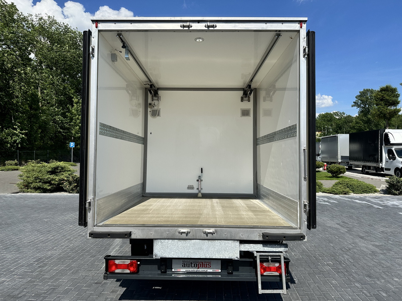 Kølebil IVECO DAILY 50C15  REGRIGERATOR BOX -5*C POWER SUPPLY 230V AIR CONDITIONING TWIN WHEELS  150HP: billede 12