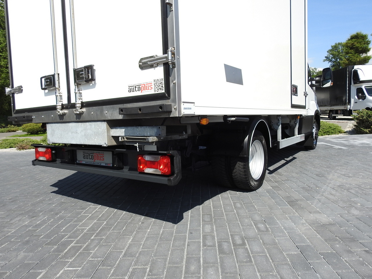 Kølebil IVECO DAILY 50C15  REGRIGERATOR BOX -5*C POWER SUPPLY 230V AIR CONDITIONING TWIN WHEELS  150HP: billede 26