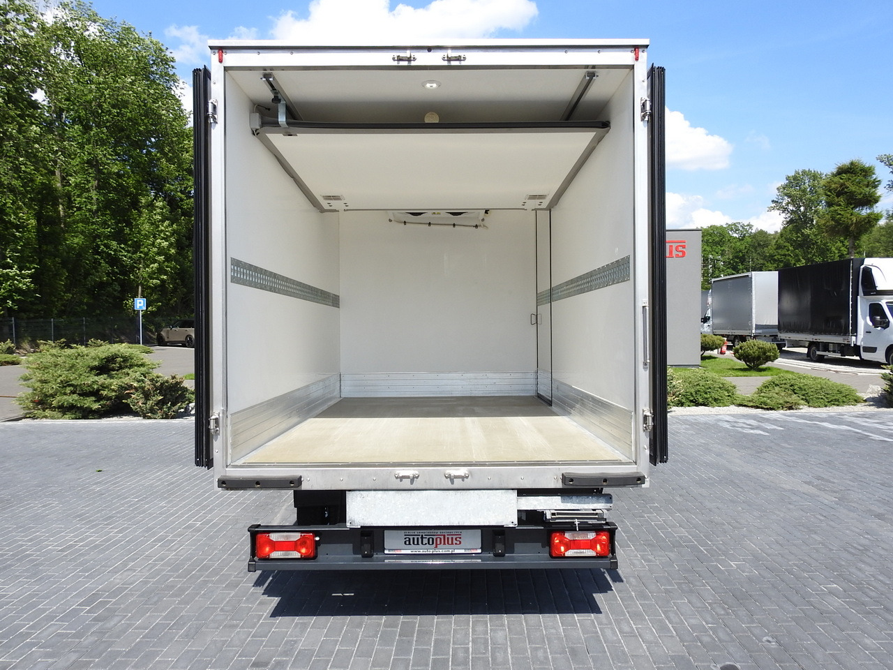 Kølebil IVECO DAILY 50C15  REGRIGERATOR BOX -5*C POWER SUPPLY 230V AIR CONDITIONING TWIN WHEELS  150HP: billede 11