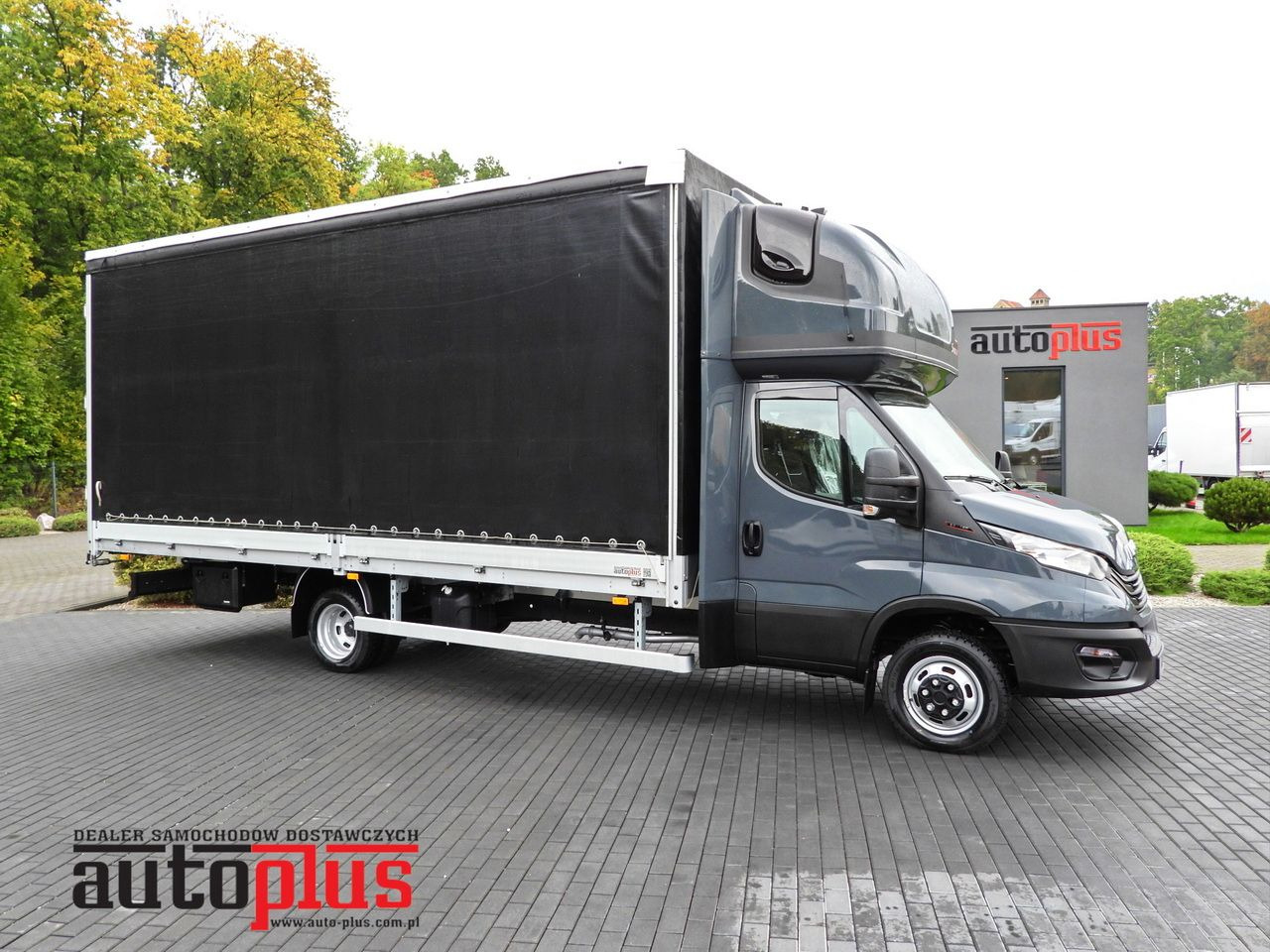 IVECO DAILY 50C18 TARPAULIN 14 PALLETS WEBASTO CRUISE CONTROL PNEUMATICS TWIN WHEELS AIR CONDITIONING 180HP - Varebil med presenning: billede 1 IVECO DAILY 50C18 TARPAULIN 14 PALLETS WEBASTO CRUISE CONTROL PNEUMATICS TWIN WHEELS AIR CONDITIONING 180HP - Varebil med presenning: billede 1