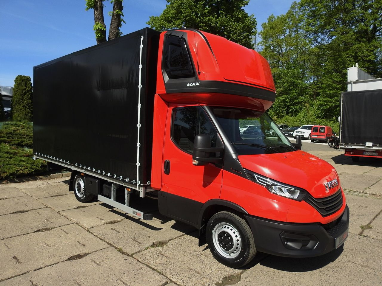 IVECO DAILY NEW TARPAULIN 10 PALLETS WEBASTO CRUISE CONTROL NAVIGATION AIR CONDITIONING LED LIGHTS 180HP - Varebil med presenning: billede 4 IVECO DAILY NEW TARPAULIN 10 PALLETS WEBASTO CRUISE CONTROL NAVIGATION AIR CONDITIONING LED LIGHTS 180HP - Varebil med presenning: billede 4