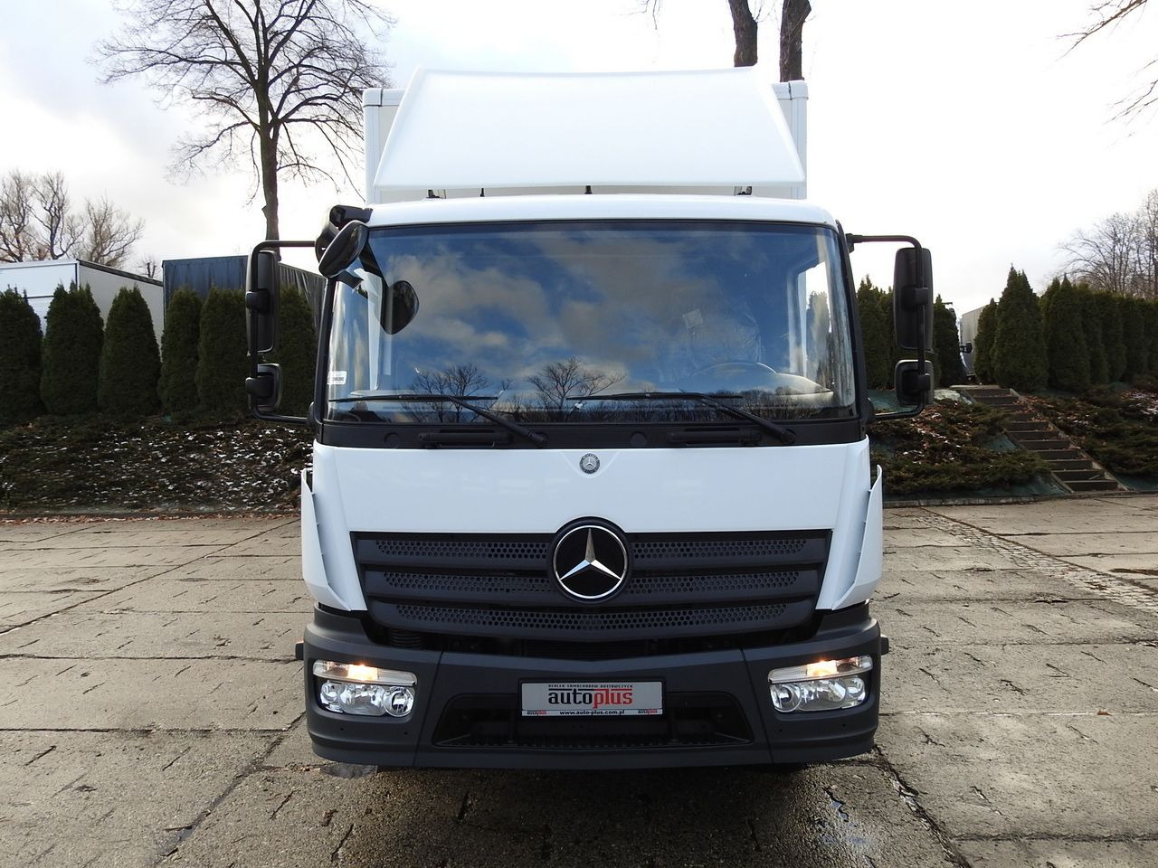 MERCEDES ATEGO 12.24 BOX LIFT 18 PALLETS CRUISE CONTROL AUTOMATIC TRANSMISSION TWIN WHEELS AIR CONDITIONING 240HP - Varebil med kasse: billede 5 MERCEDES ATEGO 12.24 BOX LIFT 18 PALLETS CRUISE CONTROL AUTOMATIC TRANSMISSION TWIN WHEELS AIR CONDITIONING 240HP - Varebil med kasse: billede 5