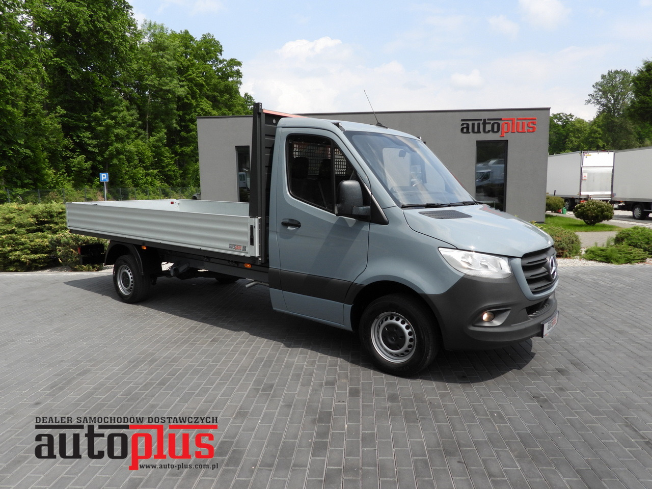 MERCEDES SPRINTER 315 STAKE BODY 8 PALLETS CRUISE CONTROL AIR CONDITIONING 150HP - Ladbil: billede 1 MERCEDES SPRINTER 315 STAKE BODY 8 PALLETS CRUISE CONTROL AIR CONDITIONING 150HP - Ladbil: billede 1