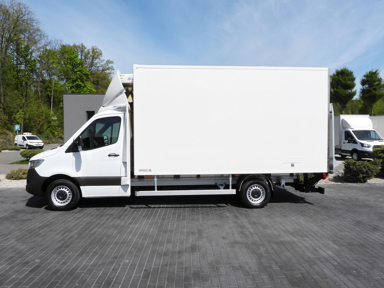 Kølebil MERCEDES SPRINTER 316 REGRIGERATOR BOX 0*C LIFT 8 PALLETS CRUISE CONTROL PNEUMATICS AIR CONDITIONING  160HP: billede 8 Kølebil MERCEDES SPRINTER 316 REGRIGERATOR BOX 0*C LIFT 8 PALLETS CRUISE CONTROL PNEUMATICS AIR CONDITIONING  160HP: billede 8