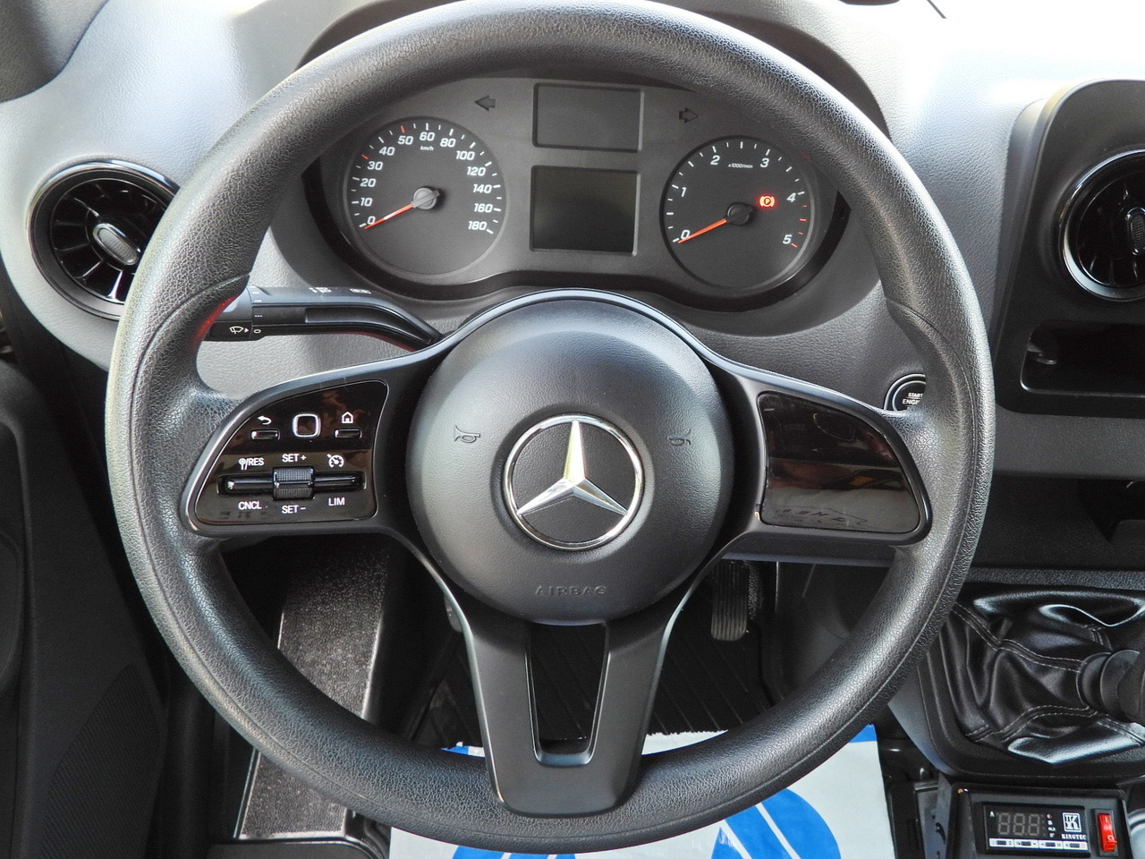 Kølebil MERCEDES SPRINTER 316 REGRIGERATOR BOX 0*C LIFT 8 PALLETS CRUISE CONTROL PNEUMATICS AIR CONDITIONING  160HP: billede 34 Kølebil MERCEDES SPRINTER 316 REGRIGERATOR BOX 0*C LIFT 8 PALLETS CRUISE CONTROL PNEUMATICS AIR CONDITIONING  160HP: billede 34