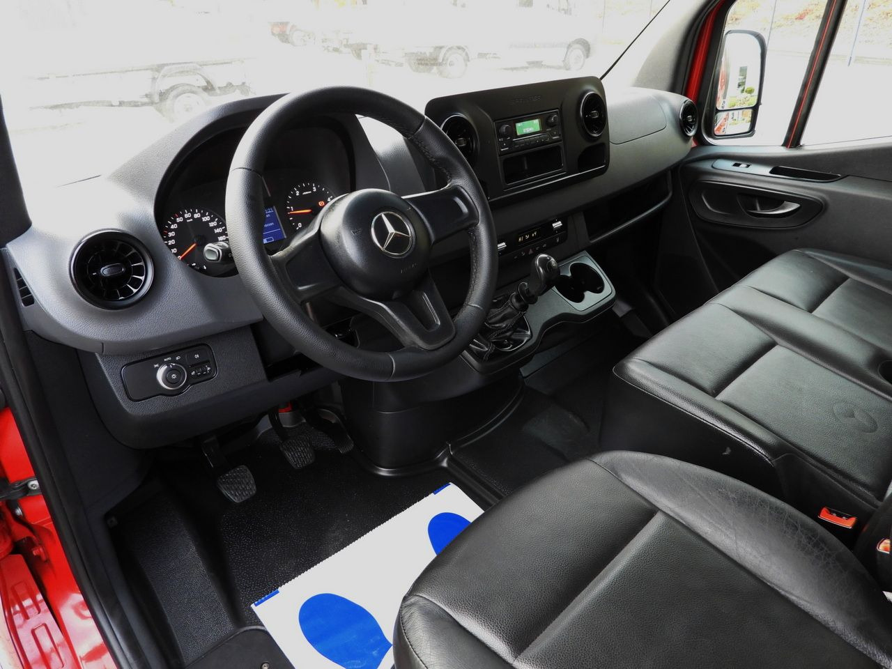 MERCEDES SPRINTER 316 STAKE BODY DOUBLE CABIN DOKA 7 SEATS AIR CONDITIONING 160HP - Mandskabsbil: billede 2 MERCEDES SPRINTER 316 STAKE BODY DOUBLE CABIN DOKA 7 SEATS AIR CONDITIONING 160HP - Mandskabsbil: billede 2