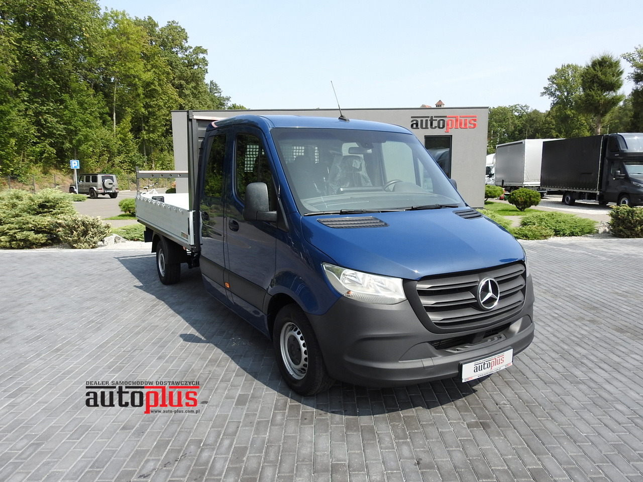 MERCEDES SPRINTER 316 STAKE BODY DOUBLE CABIN DOKA 7 SEATS AIR CONDITIONING 160HP - Mandskabsbil: billede 1 MERCEDES SPRINTER 316 STAKE BODY DOUBLE CABIN DOKA 7 SEATS AIR CONDITIONING 160HP - Mandskabsbil: billede 1