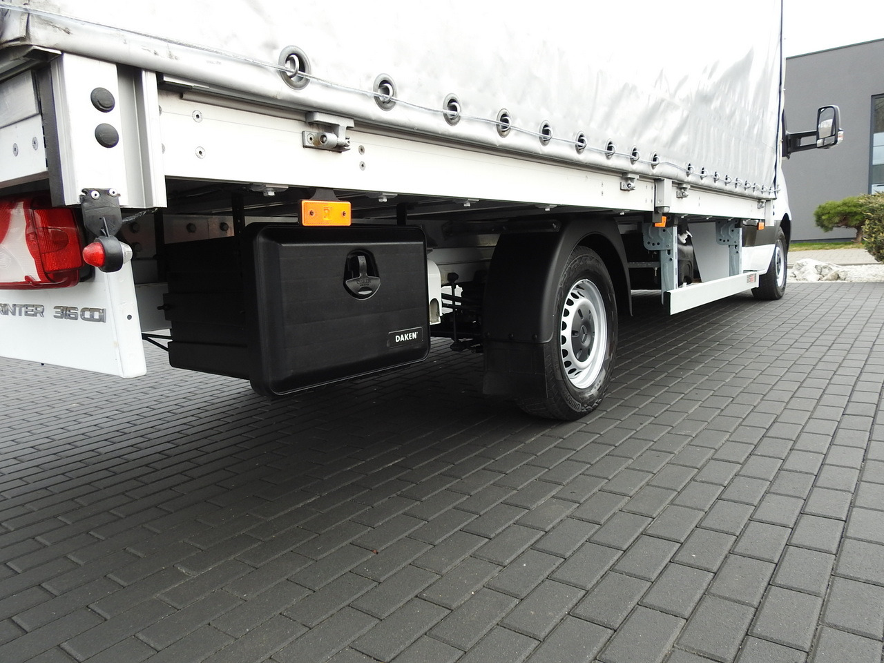Varebil med presenning MERCEDES SPRINTER 316 TARPAULIN 10 PALLETS WEBASTO CRUISE CONTROL LED LIGHTS PNEUMATICS AUTOMATIC TRANSMISSION  AIR CONDITIONING  160HP: billede 17