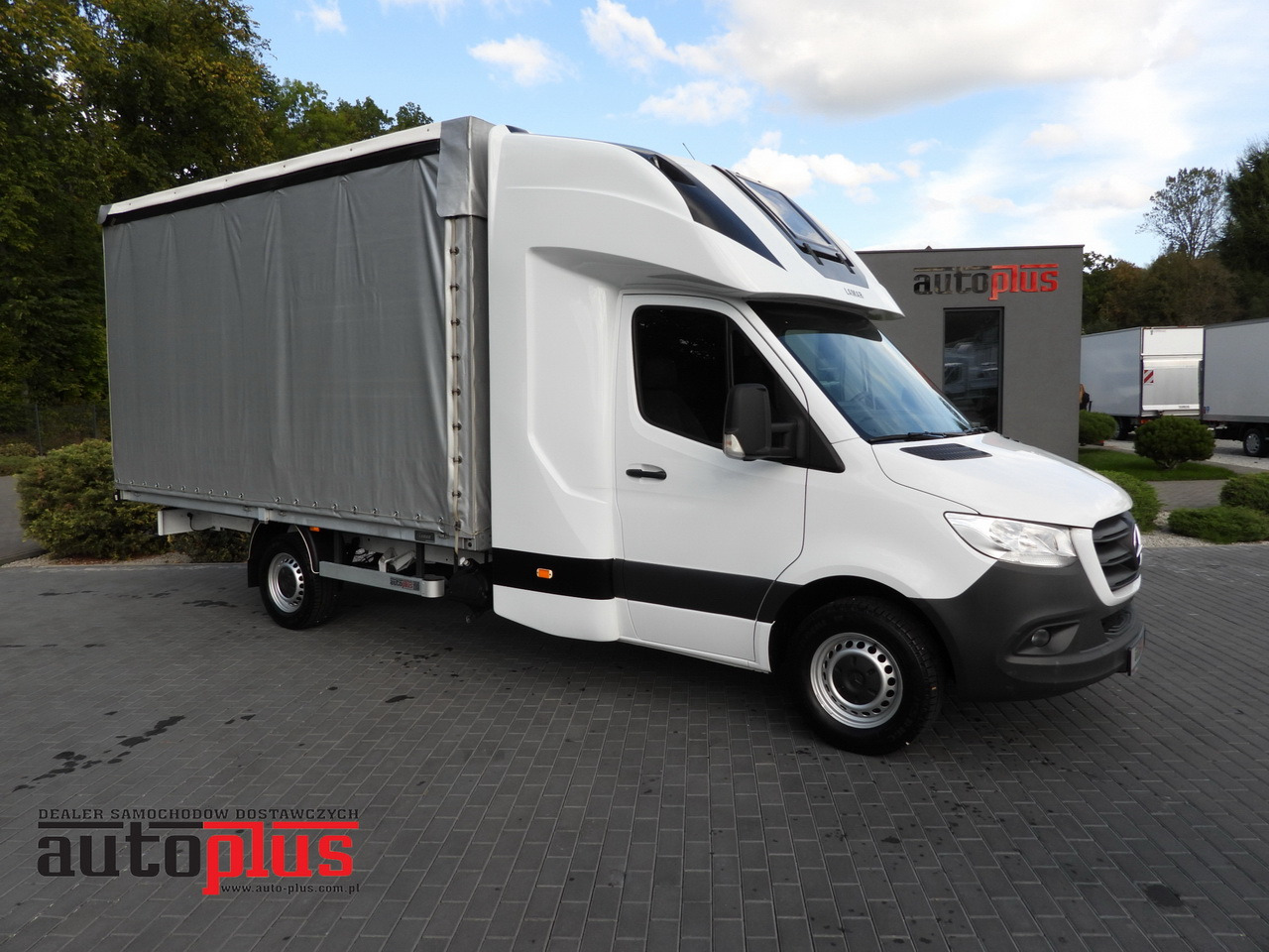 MERCEDES SPRINTER 316 TARPAULIN 8 PALLETS WEBASTO CRUISE CONTROL AIR CONDITIONING 160HP - Varebil med presenning: billede 1 MERCEDES SPRINTER 316 TARPAULIN 8 PALLETS WEBASTO CRUISE CONTROL AIR CONDITIONING 160HP - Varebil med presenning: billede 1