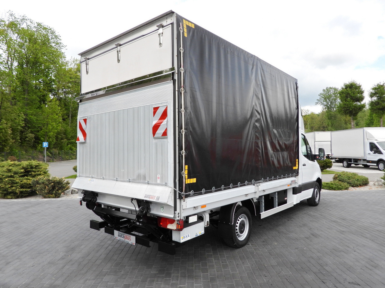 MERCEDES SPRINTER 316 TARPAULIN LIFT 8 PALLETS WEBASTO CRUISE CONTROL AIR CONDITIONING 160HP - Varebil med presenning: billede 3 MERCEDES SPRINTER 316 TARPAULIN LIFT 8 PALLETS WEBASTO CRUISE CONTROL AIR CONDITIONING 160HP - Varebil med presenning: billede 3