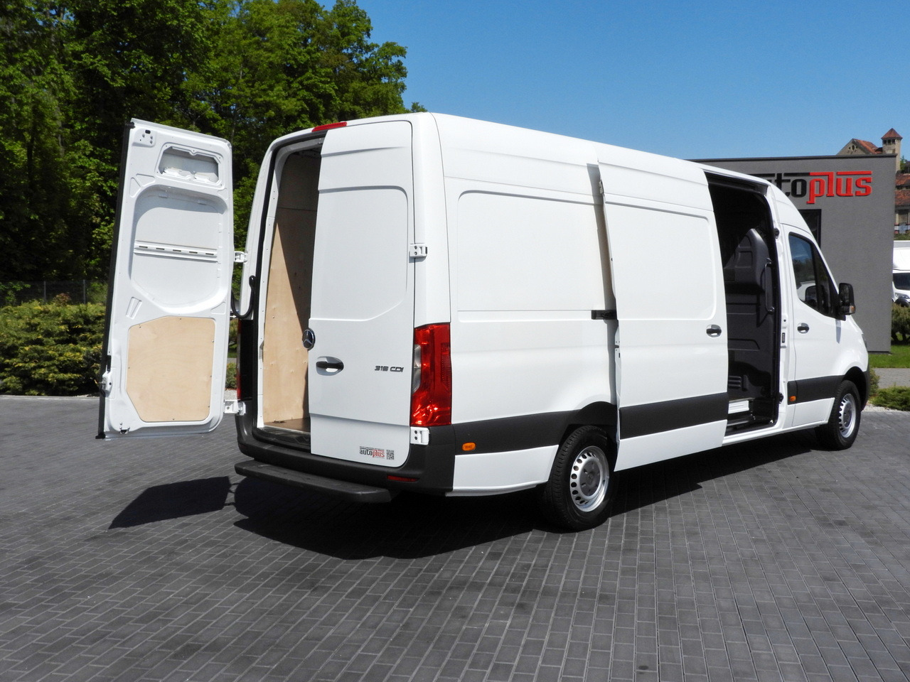 MERCEDES SPRINTER 316 VAN AIR CONDITIONING 165HP - Varevogn: billede 3 MERCEDES SPRINTER 316 VAN AIR CONDITIONING 165HP - Varevogn: billede 3