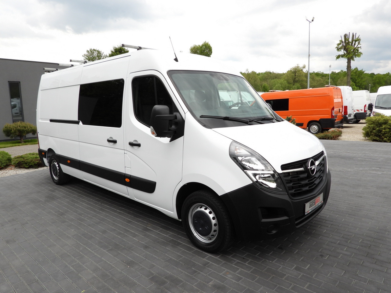 OPEL MOVANO BOX DELIVERY VAN 7 SEATS CRUISE CONTROL LED LIGHTS AIR CONDITIONING 135HP - Varevogn: billede 4 OPEL MOVANO BOX DELIVERY VAN 7 SEATS CRUISE CONTROL LED LIGHTS AIR CONDITIONING 135HP - Varevogn: billede 4