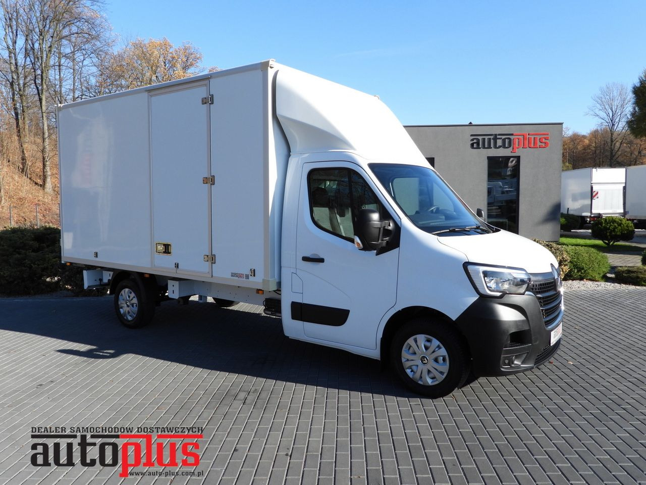 RENAULT MASTER BOX 8 PALLETS CRUISE CONTROL NAVIGATION LED LIGHTS AIR CONDITIONING 145HP - Varebil med kasse: billede 1 RENAULT MASTER BOX 8 PALLETS CRUISE CONTROL NAVIGATION LED LIGHTS AIR CONDITIONING 145HP - Varebil med kasse: billede 1
