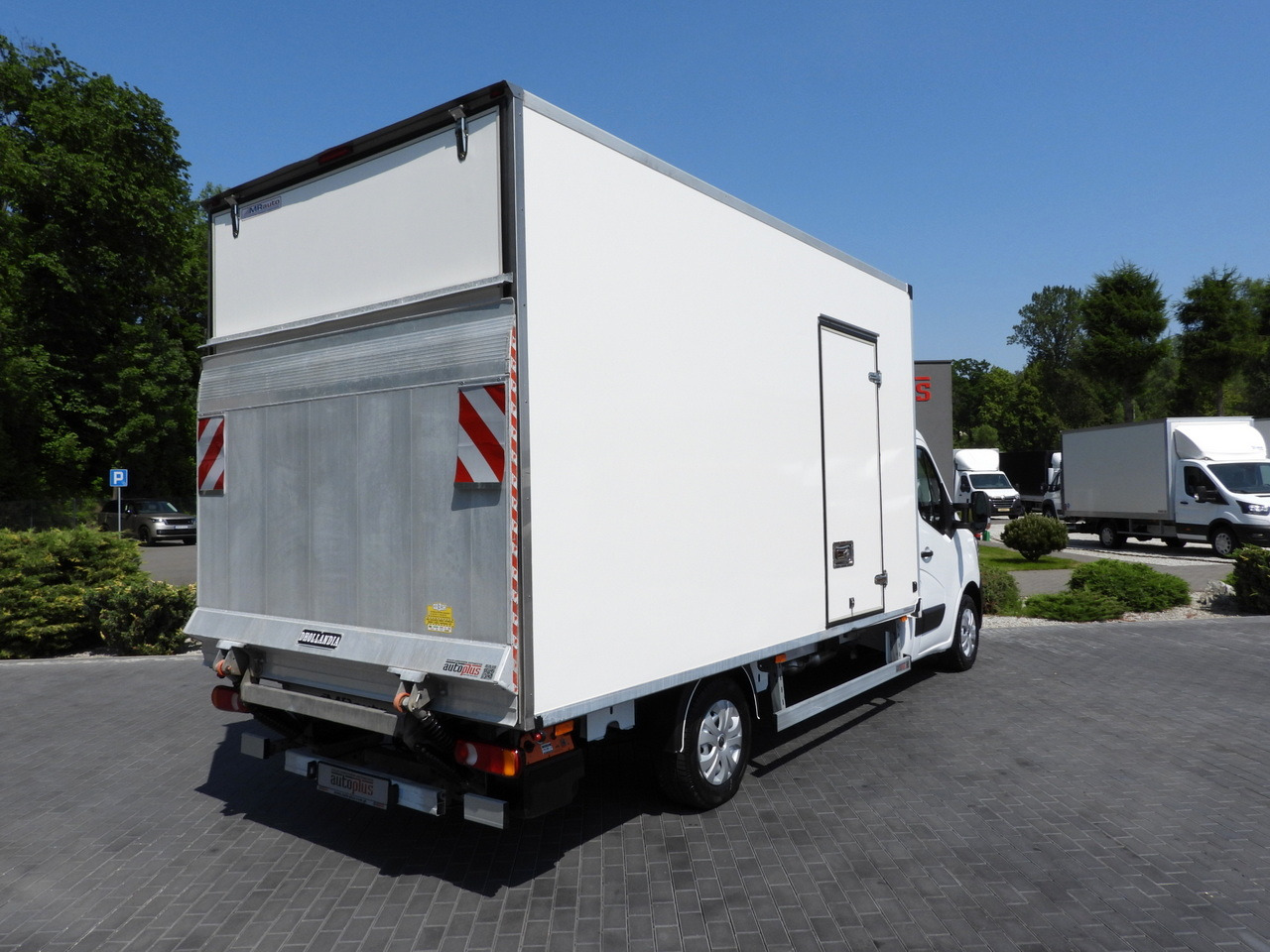 RENAULT MASTER BOX LIFT 8 PALLETS CRUISE CONTROL LED LIGHTS AIR CONDITIONING 165HP - Varebil med kasse: billede 3 RENAULT MASTER BOX LIFT 8 PALLETS CRUISE CONTROL LED LIGHTS AIR CONDITIONING 165HP - Varebil med kasse: billede 3