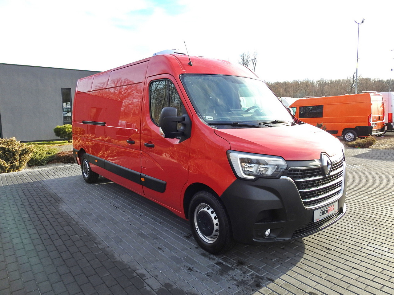 RENAULT MASTER REFRIGERATOR VAN 1*C CRUISE CONTROL AIR CONDITIONING LED LIGHTS 135HP - Kølebil: billede 4 RENAULT MASTER REFRIGERATOR VAN 1*C CRUISE CONTROL AIR CONDITIONING LED LIGHTS 135HP - Kølebil: billede 4