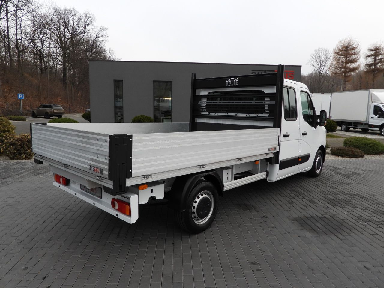 RENAULT MASTER STAKE BODY DOUBLE CABIN DOKA 7 SEATS CRUISE CONTROL NAVIGATION LED LIGHTS AIR CONDITIONING 135HP - Mandskabsbil: billede 3 RENAULT MASTER STAKE BODY DOUBLE CABIN DOKA 7 SEATS CRUISE CONTROL NAVIGATION LED LIGHTS AIR CONDITIONING 135HP - Mandskabsbil: billede 3